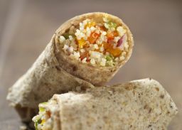 Quinoa- en groentewrap