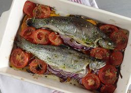 Forel met zoete aardappel uit de oven